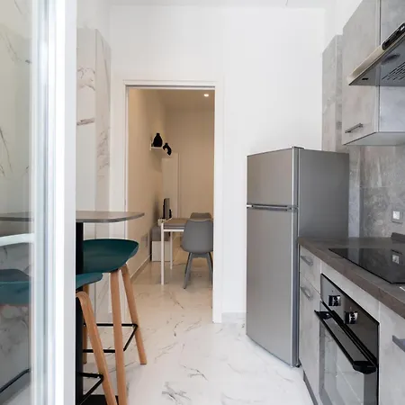 The Urban Nest By Wonderful Italy Apartman