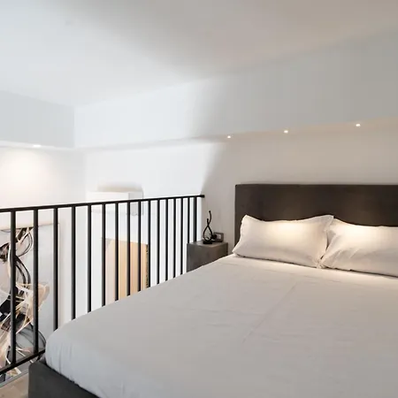 The Urban Nest By Wonderful Italy Apartman